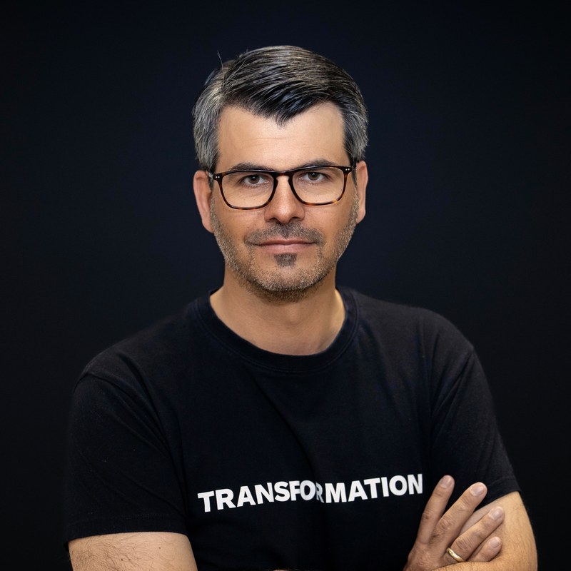 Porträt von Rouven Morato